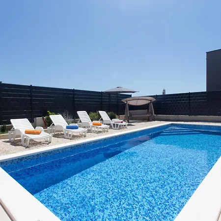 Modern With Swimming Pool