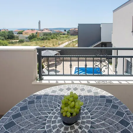 Modern With Swimming Pool