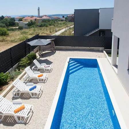 Modern With Swimming Pool